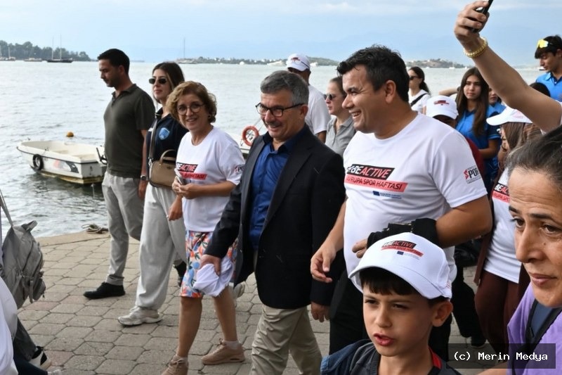 Fethiye’de ‘Birlikte Yürüyelim’ Etkinliği Gerçekleştirildi